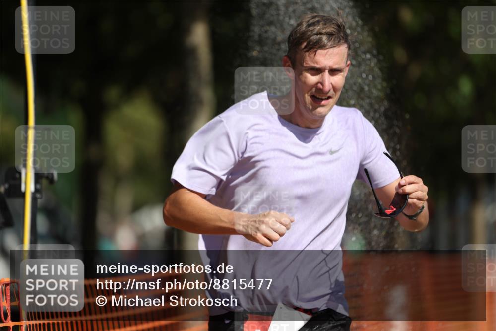 07.09.2025 - 19. Norderstedt Triathlon Michael Strokosch http://msf.ph/oto/8815477 07.09.2025 11:45:00 Laufen 300, 1274 meine-sportfotos.de