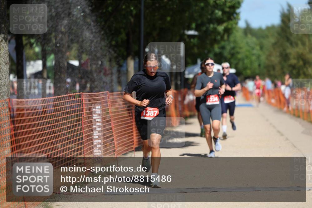 07.09.2025 - 19. Norderstedt Triathlon Michael Strokosch http://msf.ph/oto/8815486 07.09.2025 12:56:17 Laufen 814, 1234, 1241, 1249, 1351, 1387 meine-sportfotos.de