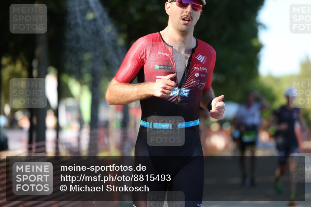 07.09.2025 - 19. Norderstedt Triathlon Michael Strokosch http://msf.ph/oto/8815493 07.09.2025 16:30:52 Laufen 549, 1050, 1573, 1586 meine-sportfotos.de