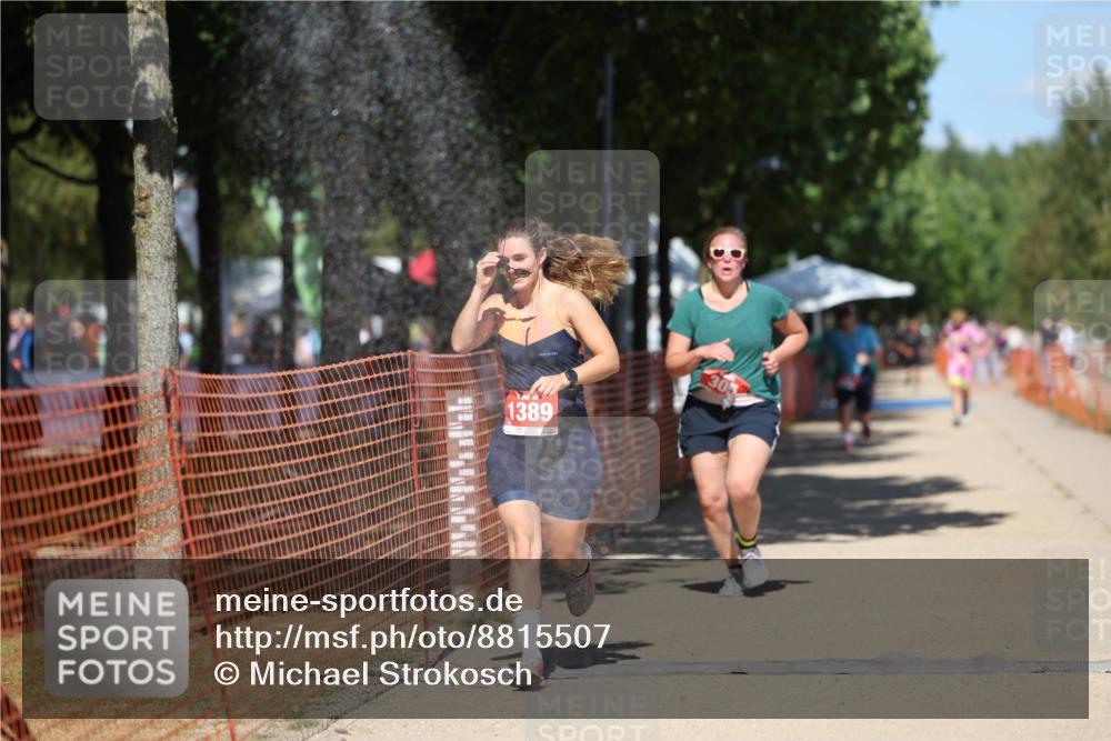 07.09.2025 - 19. Norderstedt Triathlon Michael Strokosch http://msf.ph/oto/8815507 07.09.2025 13:37:27 Laufen 264, 305, 1389 meine-sportfotos.de