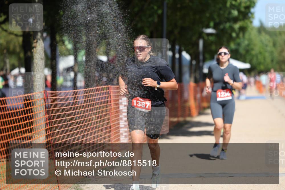 07.09.2025 - 19. Norderstedt Triathlon Michael Strokosch http://msf.ph/oto/8815518 07.09.2025 12:56:18 Laufen 814, 1234, 1241, 1249, 1351, 1387 meine-sportfotos.de