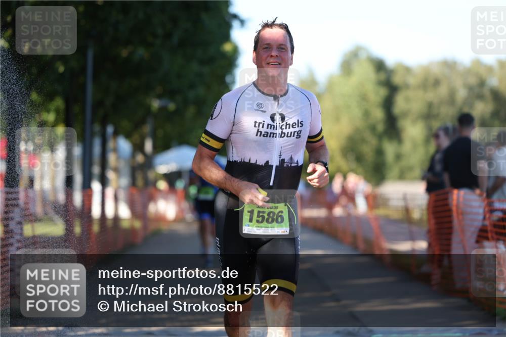 07.09.2025 - 19. Norderstedt Triathlon Michael Strokosch http://msf.ph/oto/8815522 07.09.2025 16:30:56 Laufen 549, 1049, 1050, 1430, 1586 meine-sportfotos.de