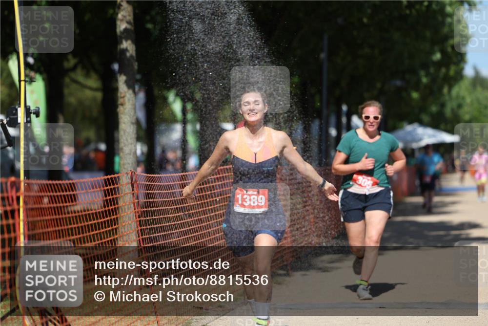 07.09.2025 - 19. Norderstedt Triathlon Michael Strokosch http://msf.ph/oto/8815536 07.09.2025 13:37:28 Laufen 305, 1389 meine-sportfotos.de