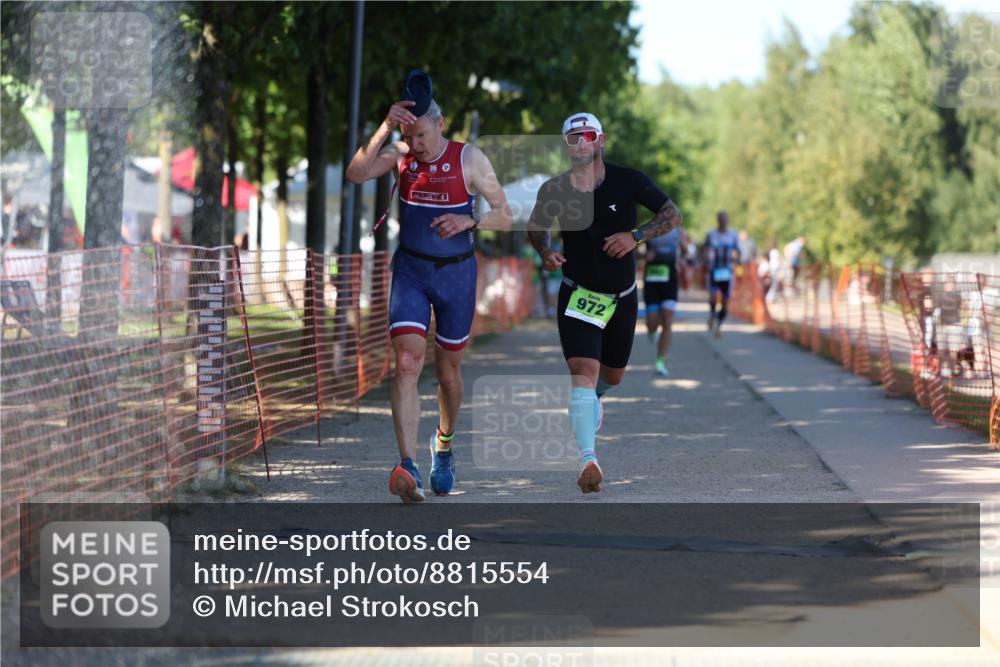 07.09.2025 - 19. Norderstedt Triathlon Michael Strokosch http://msf.ph/oto/8815554 07.09.2025 15:33:25 Laufen 908 meine-sportfotos.de