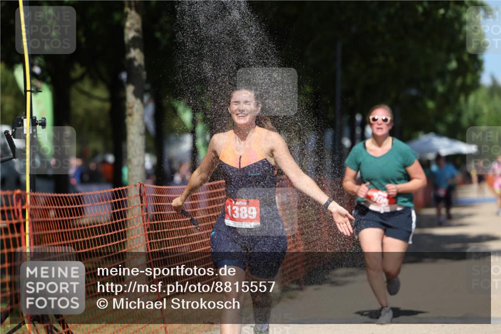 07.09.2025 - 19. Norderstedt Triathlon Michael Strokosch http://msf.ph/oto/8815557 07.09.2025 13:37:29 Laufen 305, 1389 meine-sportfotos.de