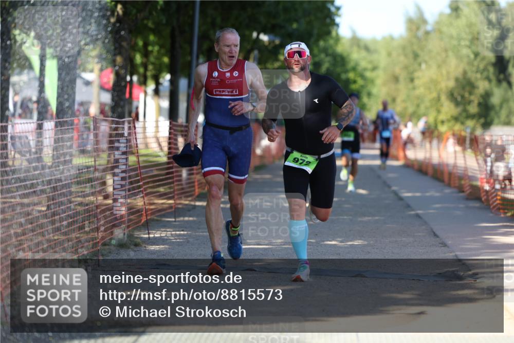07.09.2025 - 19. Norderstedt Triathlon Michael Strokosch http://msf.ph/oto/8815573 07.09.2025 15:33:26 Laufen 908 meine-sportfotos.de