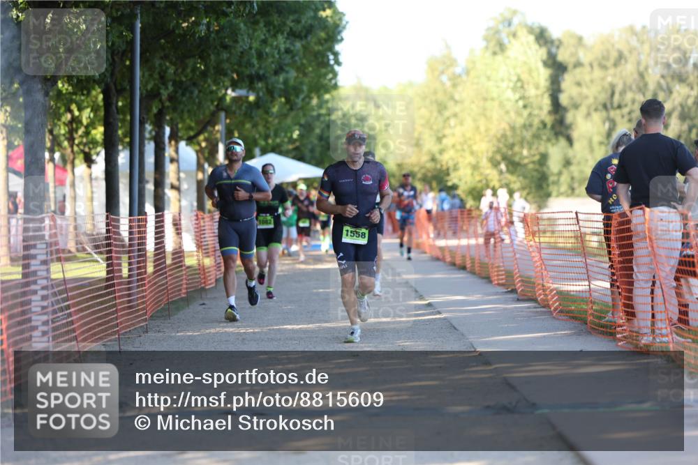07.09.2025 - 19. Norderstedt Triathlon Michael Strokosch http://msf.ph/oto/8815609 07.09.2025 16:31:12 Laufen 873, 1082, 1476, 1558 meine-sportfotos.de