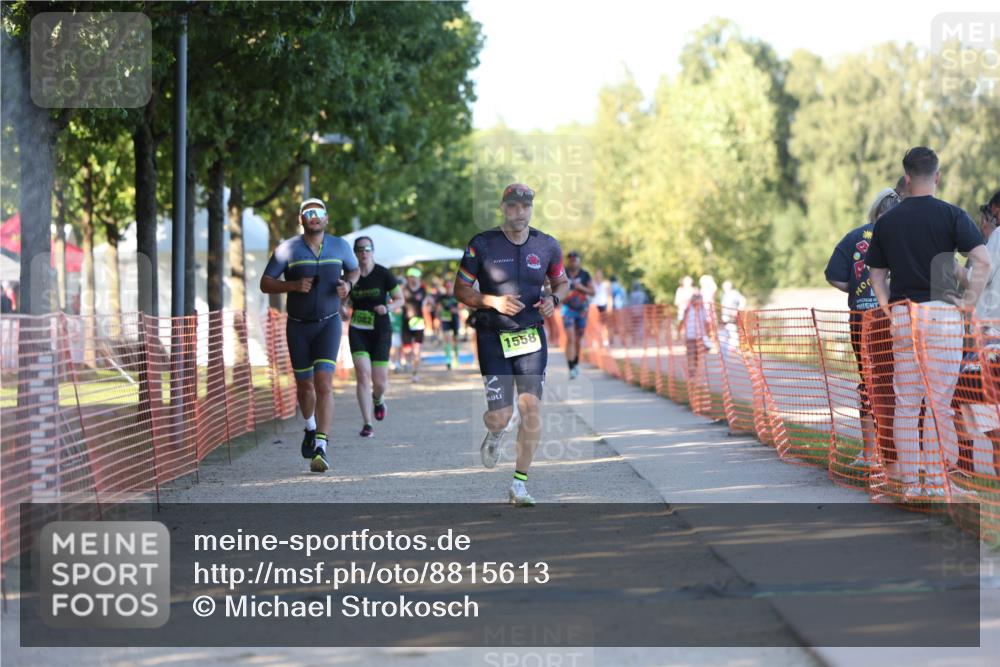 07.09.2025 - 19. Norderstedt Triathlon Michael Strokosch http://msf.ph/oto/8815613 07.09.2025 16:31:12 Laufen 873, 1082, 1476, 1558 meine-sportfotos.de