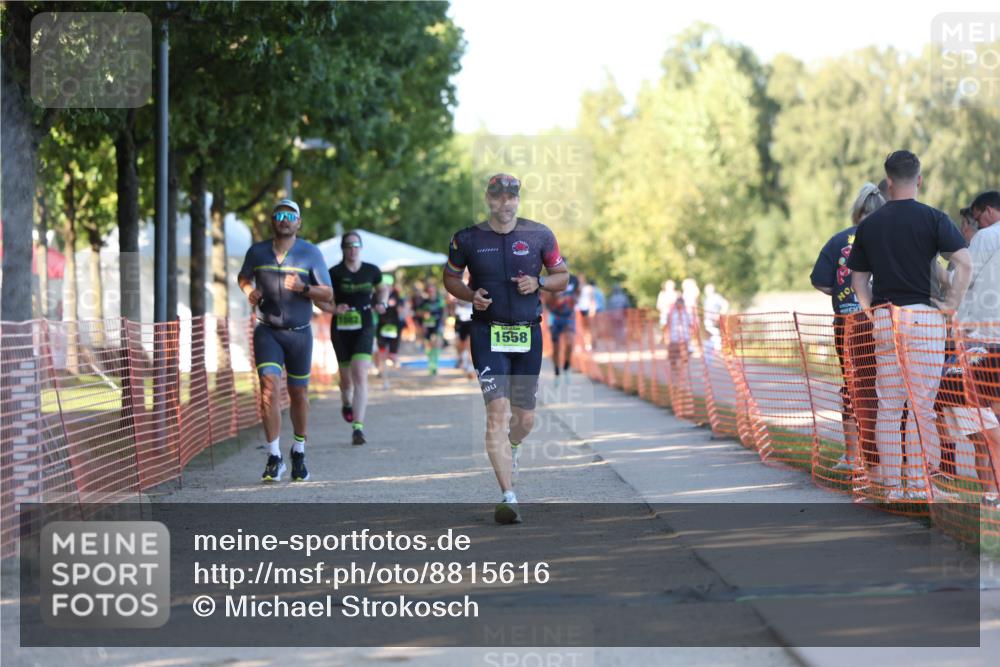 07.09.2025 - 19. Norderstedt Triathlon Michael Strokosch http://msf.ph/oto/8815616 07.09.2025 16:31:12 Laufen 873, 1082, 1476, 1558 meine-sportfotos.de