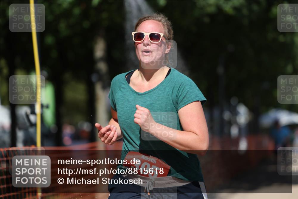 07.09.2025 - 19. Norderstedt Triathlon Michael Strokosch http://msf.ph/oto/8815618 07.09.2025 13:37:31 Laufen 160, 305, 1389 meine-sportfotos.de
