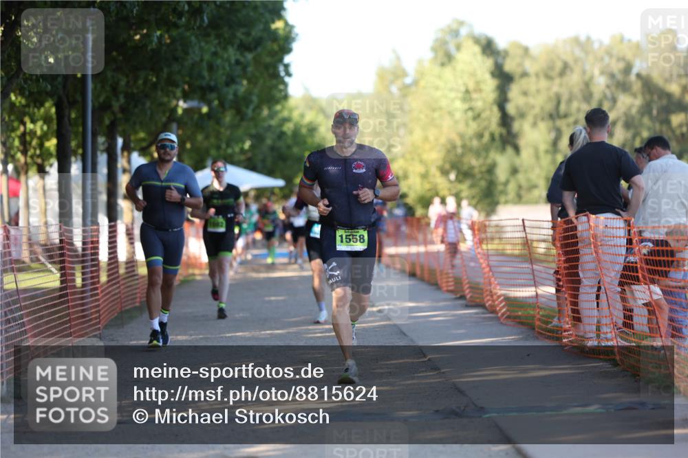 07.09.2025 - 19. Norderstedt Triathlon Michael Strokosch http://msf.ph/oto/8815624 07.09.2025 16:31:13 Laufen 873, 1082, 1476, 1558 meine-sportfotos.de
