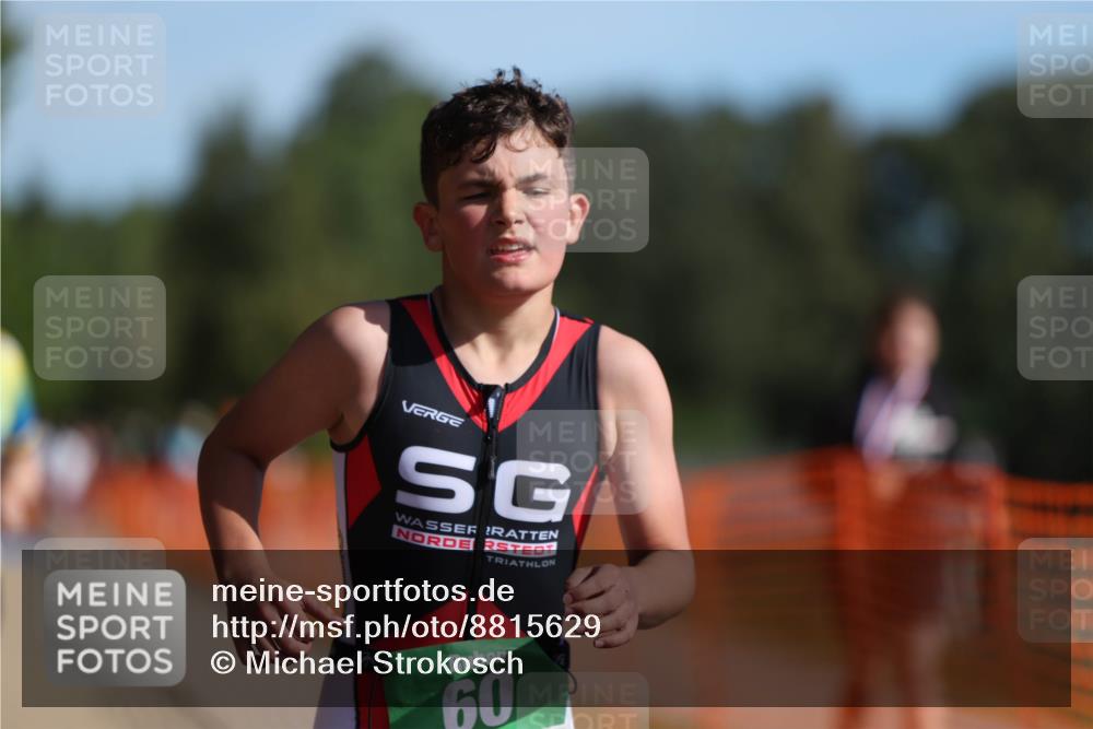 07.09.2025 - 19. Norderstedt Triathlon Michael Strokosch http://msf.ph/oto/8815629 07.09.2025 10:46:33 Laufen 60, 1112 meine-sportfotos.de