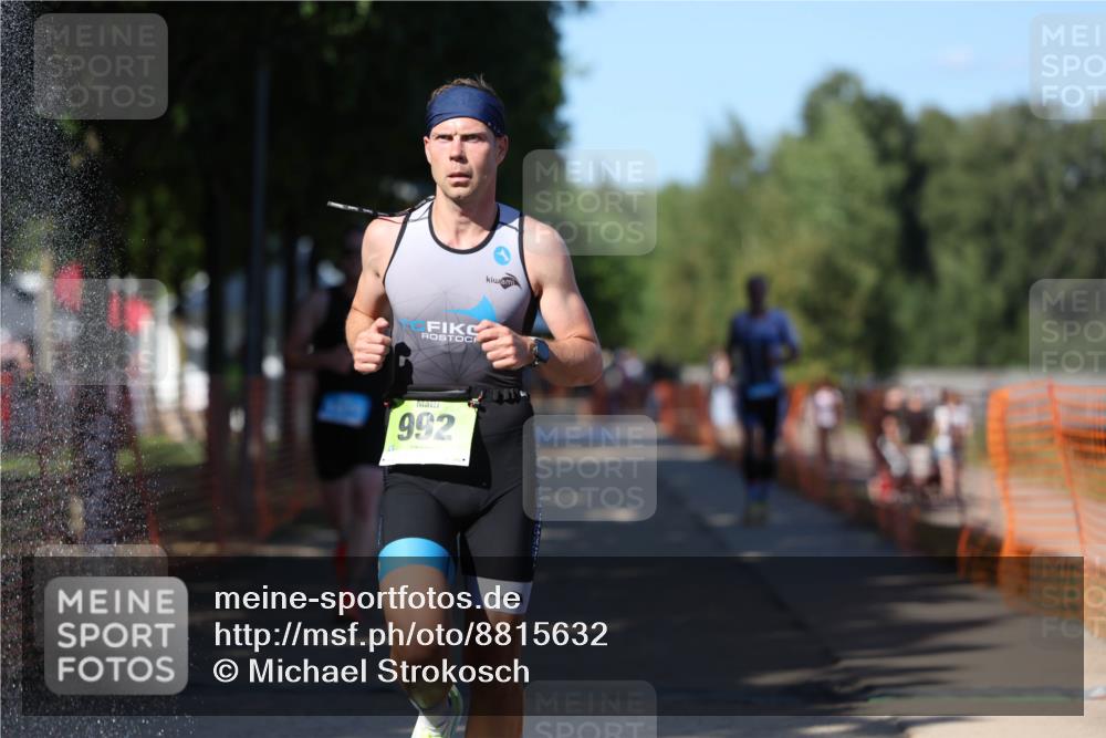 07.09.2025 - 19. Norderstedt Triathlon Michael Strokosch http://msf.ph/oto/8815632 07.09.2025 15:33:32 Laufen 1416, 1456 meine-sportfotos.de