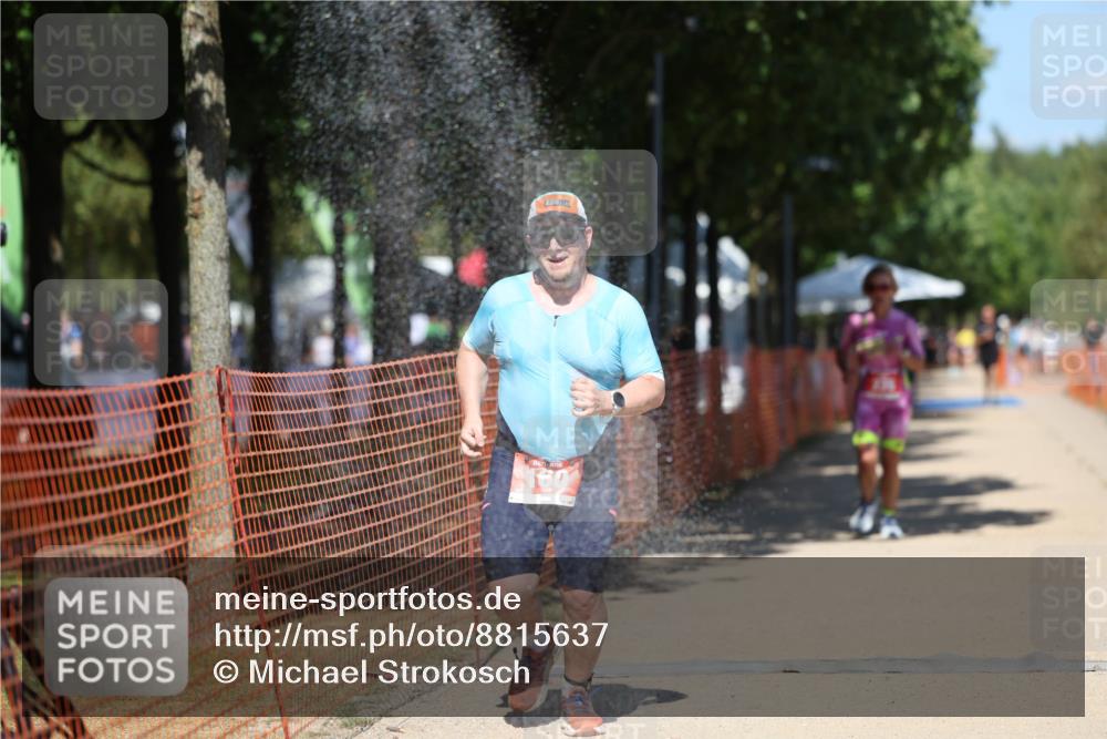 07.09.2025 - 19. Norderstedt Triathlon Michael Strokosch http://msf.ph/oto/8815637 07.09.2025 13:37:37 Laufen 160, 235 meine-sportfotos.de