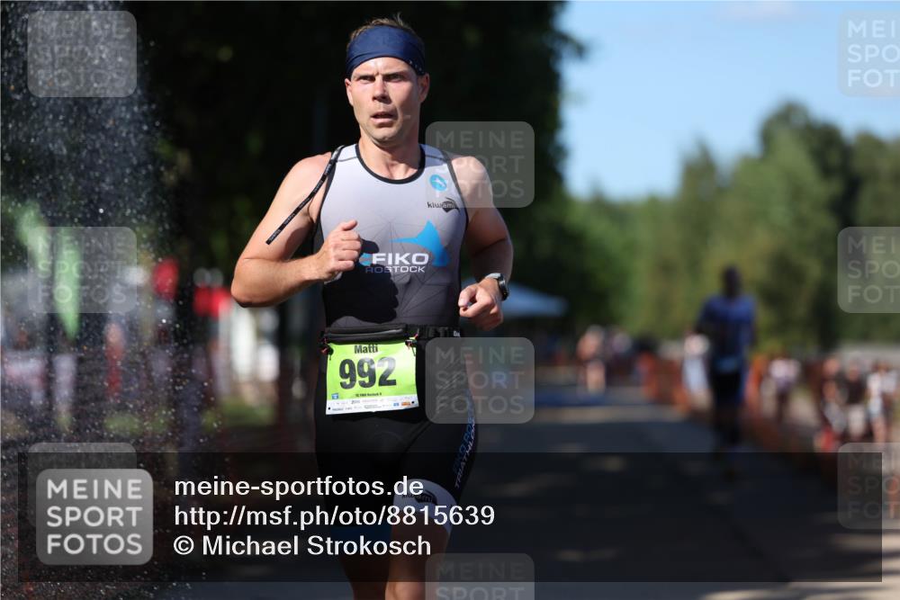 07.09.2025 - 19. Norderstedt Triathlon Michael Strokosch http://msf.ph/oto/8815639 07.09.2025 15:33:33 Laufen 1416, 1456 meine-sportfotos.de