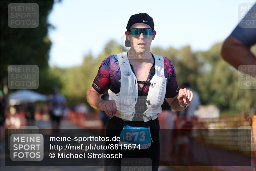 07.09.2025 - 19. Norderstedt Triathlon Michael Strokosch http://msf.ph/oto/8815674 07.09.2025 16:31:19 Laufen 485, 870, 873, 1082, 1407, 1476, 1558 meine-sportfotos.de