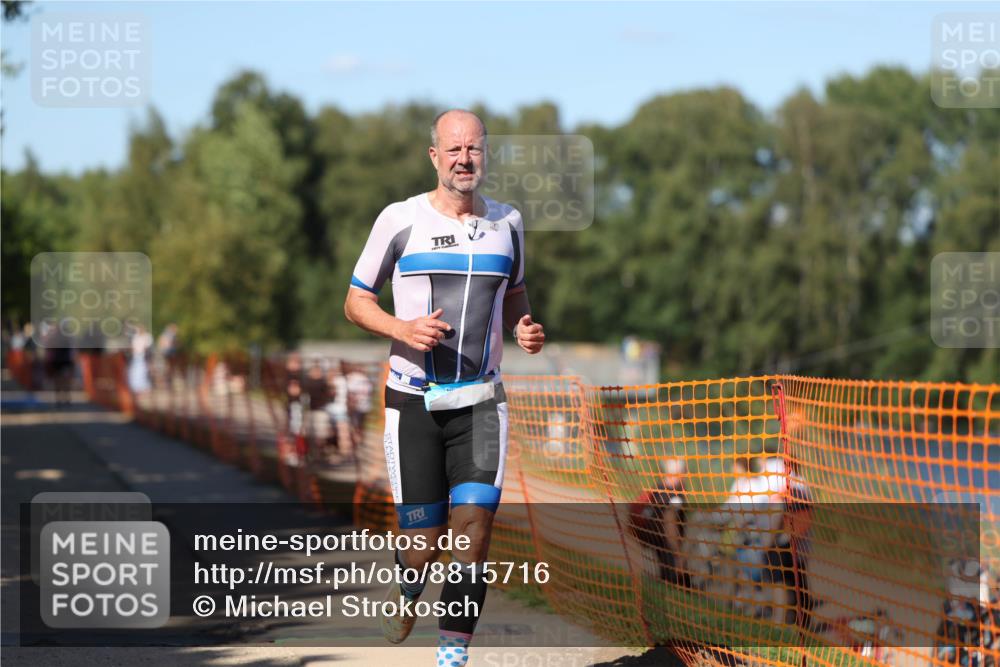 07.09.2025 - 19. Norderstedt Triathlon Michael Strokosch http://msf.ph/oto/8815716 07.09.2025 15:33:39 Laufen 1416, 1456 meine-sportfotos.de