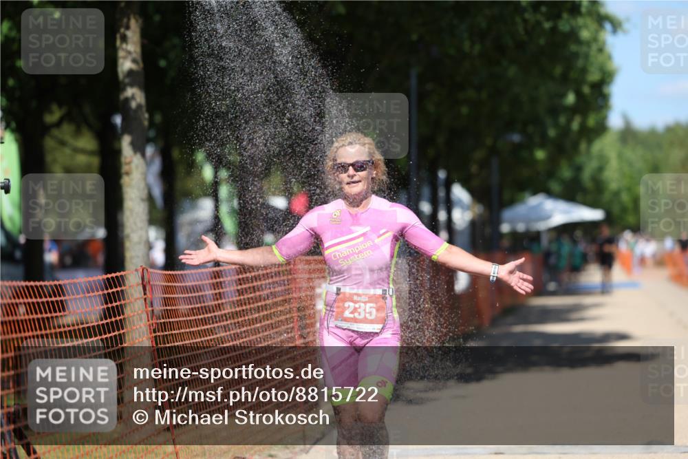 07.09.2025 - 19. Norderstedt Triathlon Michael Strokosch http://msf.ph/oto/8815722 07.09.2025 13:37:42 Laufen 160, 235 meine-sportfotos.de