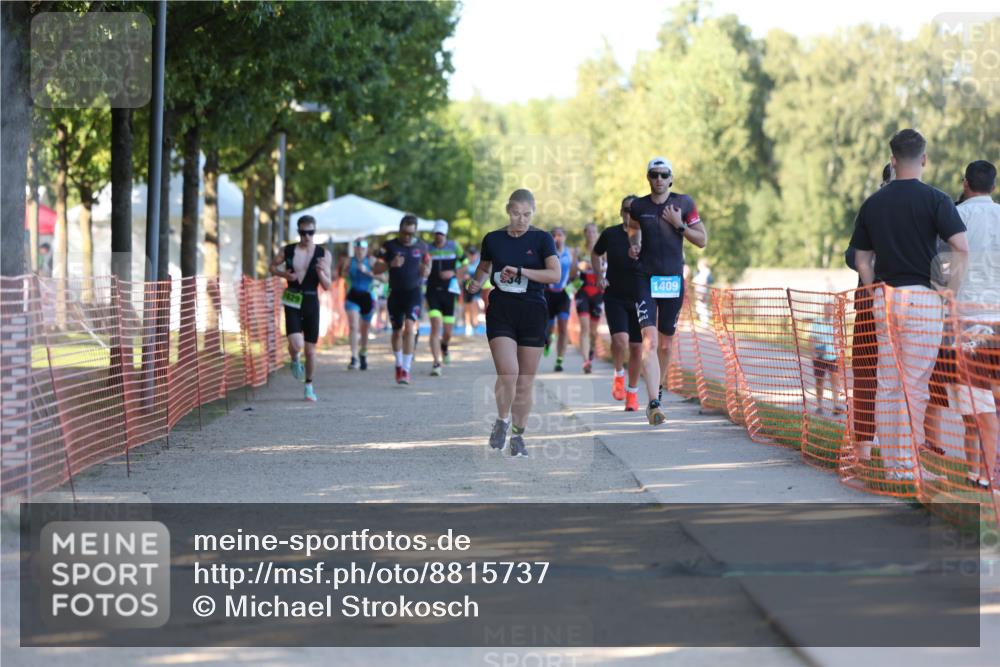 07.09.2025 - 19. Norderstedt Triathlon Michael Strokosch http://msf.ph/oto/8815737 07.09.2025 16:31:51 Laufen 493, 934, 1409, 1413, 1629 meine-sportfotos.de
