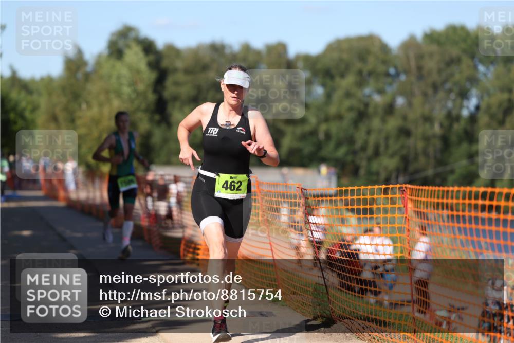 07.09.2025 - 19. Norderstedt Triathlon Michael Strokosch http://msf.ph/oto/8815754 07.09.2025 15:33:58 Laufen 382, 462, 1506 meine-sportfotos.de