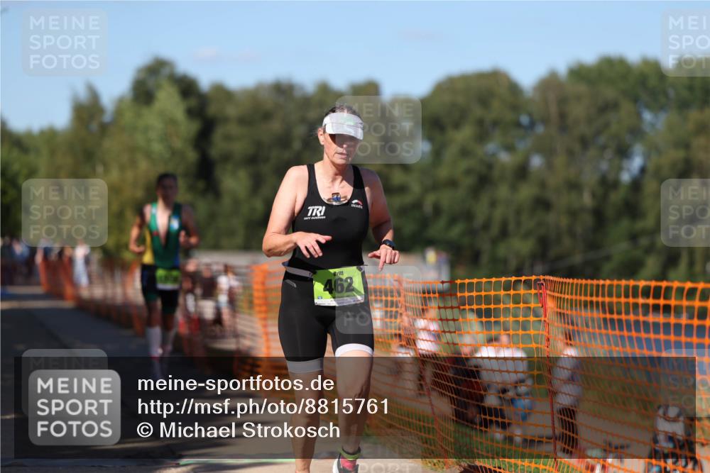 07.09.2025 - 19. Norderstedt Triathlon Michael Strokosch http://msf.ph/oto/8815761 07.09.2025 15:33:58 Laufen 382, 462, 1506 meine-sportfotos.de