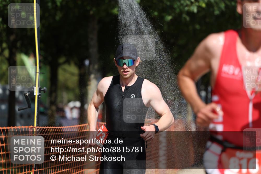 07.09.2025 - 19. Norderstedt Triathlon Michael Strokosch http://msf.ph/oto/8815781 07.09.2025 12:56:36 Laufen 754, 816, 1243, 1373 meine-sportfotos.de