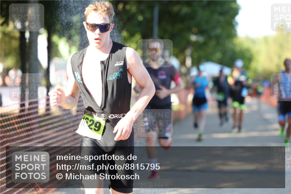 07.09.2025 - 19. Norderstedt Triathlon Michael Strokosch http://msf.ph/oto/8815795 07.09.2025 16:31:57 Laufen 397, 493, 934, 1063, 1075, 1409, 1413, 1549, 1603, 1629 meine-sportfotos.de
