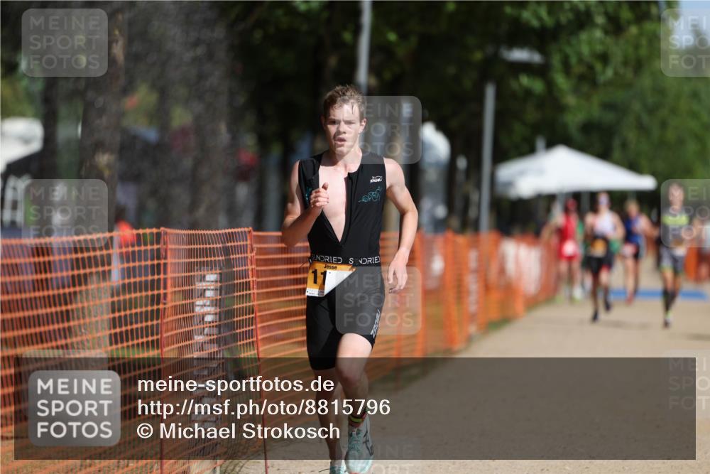 07.09.2025 - 19. Norderstedt Triathlon Michael Strokosch http://msf.ph/oto/8815796 07.09.2025 11:45:27 Laufen 1166, 1253 meine-sportfotos.de