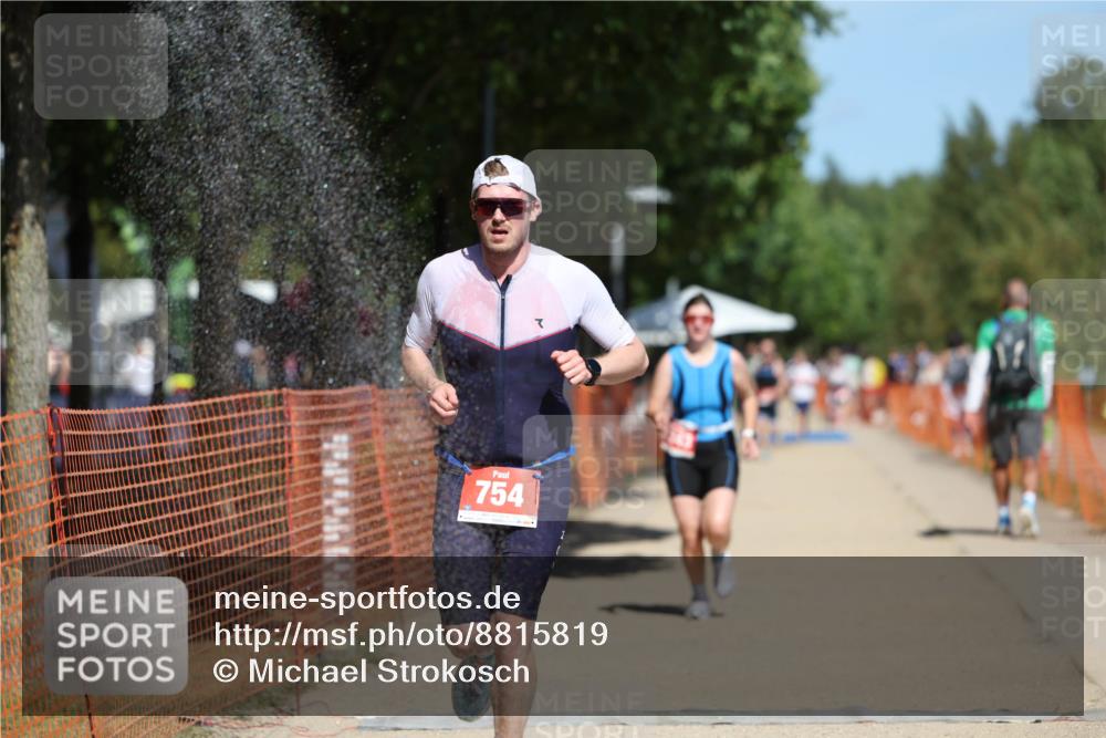 07.09.2025 - 19. Norderstedt Triathlon Michael Strokosch http://msf.ph/oto/8815819 07.09.2025 12:56:38 Laufen 754, 816, 1243, 1373 meine-sportfotos.de