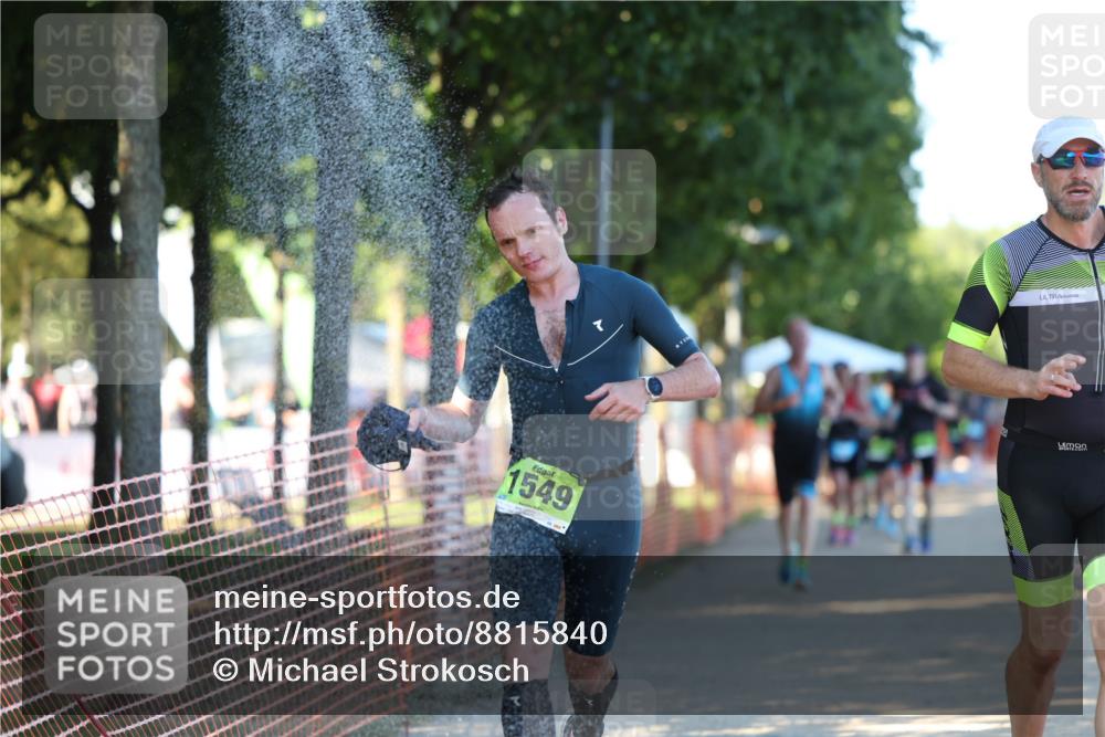 07.09.2025 - 19. Norderstedt Triathlon Michael Strokosch http://msf.ph/oto/8815840 07.09.2025 16:32:03 Laufen 397, 521, 1063, 1075, 1079, 1549, 1603, 1630 meine-sportfotos.de