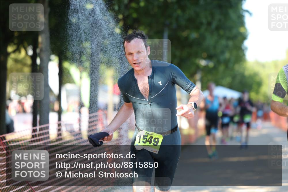 07.09.2025 - 19. Norderstedt Triathlon Michael Strokosch http://msf.ph/oto/8815850 07.09.2025 16:32:04 Laufen 397, 521, 884, 1063, 1075, 1079, 1549, 1603, 1630 meine-sportfotos.de