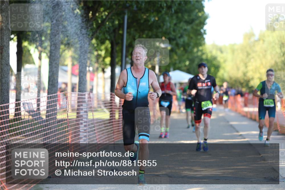 07.09.2025 - 19. Norderstedt Triathlon Michael Strokosch http://msf.ph/oto/8815855 07.09.2025 16:32:07 Laufen 397, 521, 884, 1079, 1108, 1549, 1630 meine-sportfotos.de