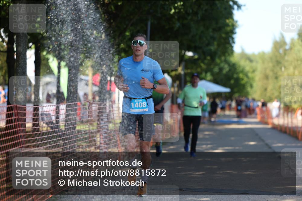 07.09.2025 - 19. Norderstedt Triathlon Michael Strokosch http://msf.ph/oto/8815872 07.09.2025 15:34:10 Laufen 905, 1408 meine-sportfotos.de
