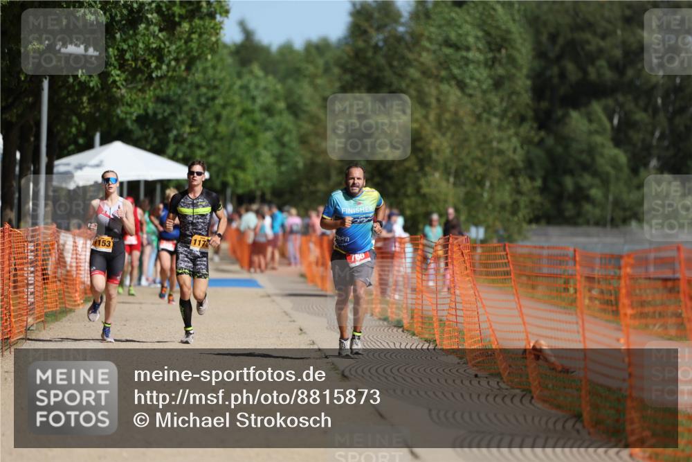 07.09.2025 - 19. Norderstedt Triathlon Michael Strokosch http://msf.ph/oto/8815873 07.09.2025 11:45:30 Laufen 760, 1153, 1166, 1175 meine-sportfotos.de