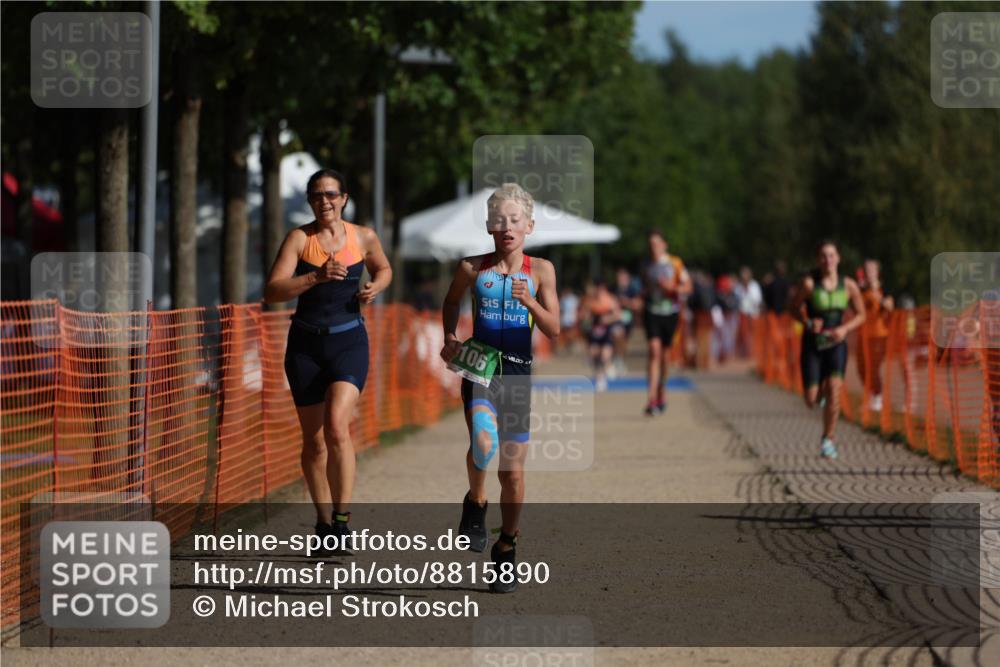 07.09.2025 - 19. Norderstedt Triathlon Michael Strokosch http://msf.ph/oto/8815890 07.09.2025 10:46:53 Laufen 106, 646, 1144 meine-sportfotos.de