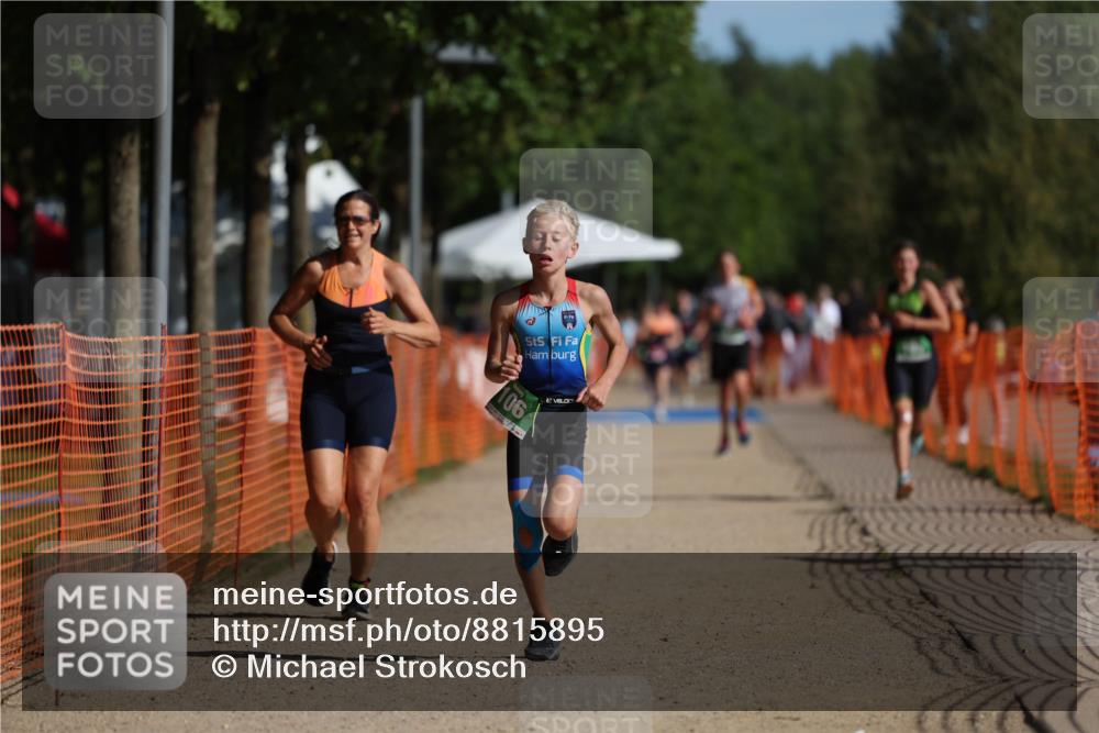 07.09.2025 - 19. Norderstedt Triathlon Michael Strokosch http://msf.ph/oto/8815895 07.09.2025 10:46:53 Laufen 106, 646, 1144 meine-sportfotos.de
