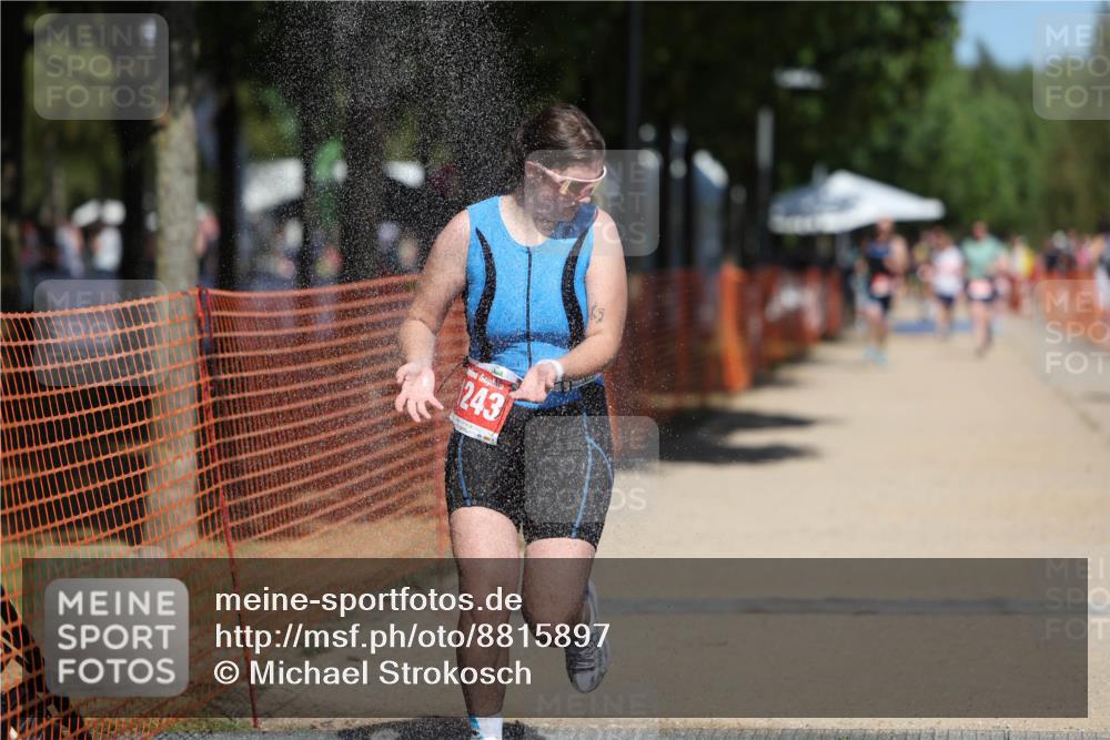 07.09.2025 - 19. Norderstedt Triathlon Michael Strokosch http://msf.ph/oto/8815897 07.09.2025 12:56:42 Laufen 754, 1243 meine-sportfotos.de