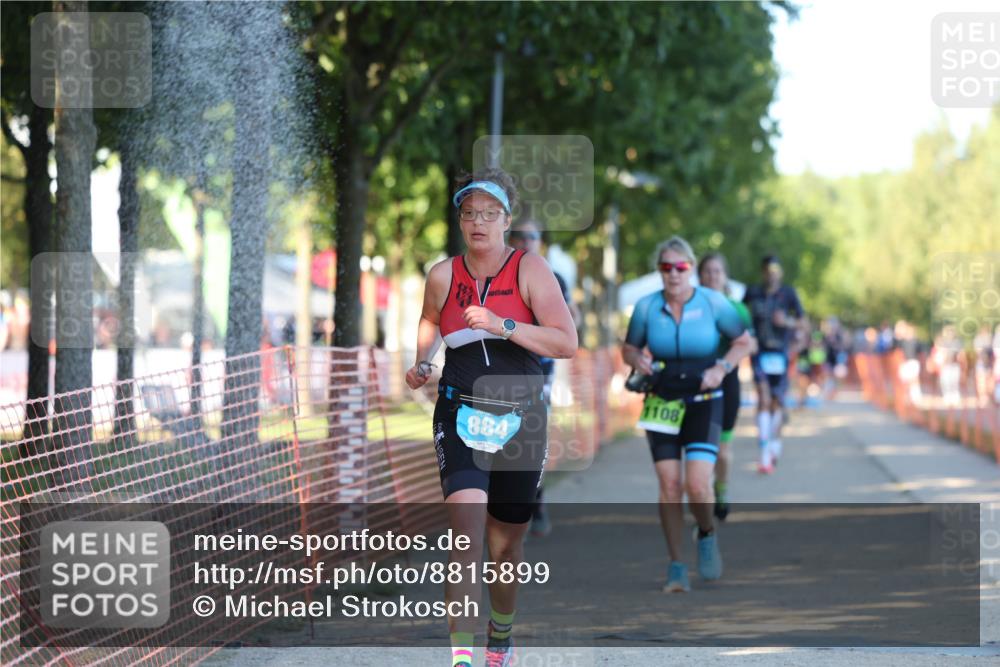 07.09.2025 - 19. Norderstedt Triathlon Michael Strokosch http://msf.ph/oto/8815899 07.09.2025 16:32:12 Laufen 466, 490, 521, 884, 1079, 1108 meine-sportfotos.de