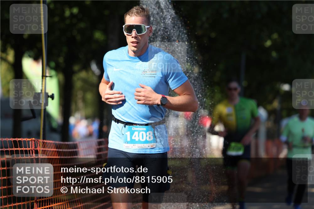 07.09.2025 - 19. Norderstedt Triathlon Michael Strokosch http://msf.ph/oto/8815905 07.09.2025 15:34:12 Laufen 905, 1408 meine-sportfotos.de