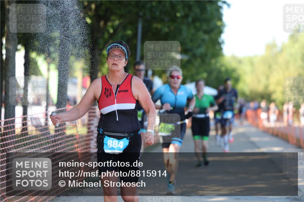 07.09.2025 - 19. Norderstedt Triathlon Michael Strokosch http://msf.ph/oto/8815914 07.09.2025 16:32:13 Laufen 466, 490, 521, 884, 1079, 1108, 1631 meine-sportfotos.de