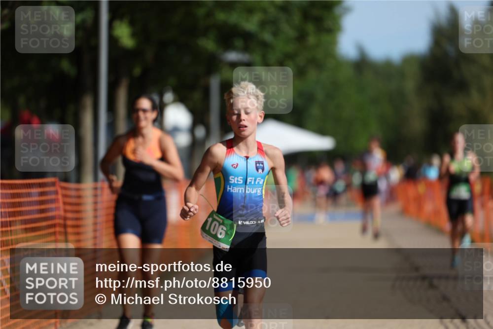 07.09.2025 - 19. Norderstedt Triathlon Michael Strokosch http://msf.ph/oto/8815950 07.09.2025 10:46:55 Laufen 105, 106, 646, 1144 meine-sportfotos.de