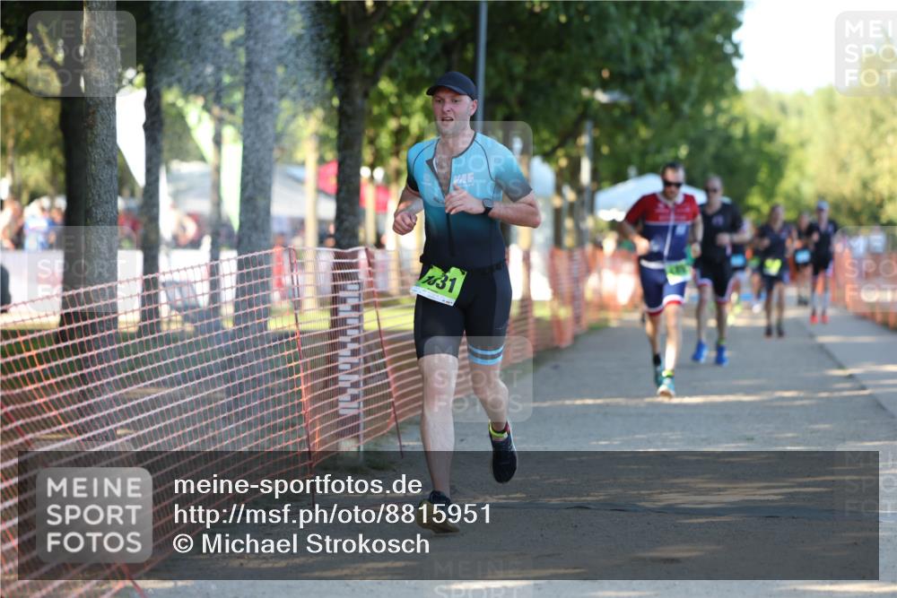 07.09.2025 - 19. Norderstedt Triathlon Michael Strokosch http://msf.ph/oto/8815951 07.09.2025 16:32:21 Laufen 466, 490, 547, 1497, 1631 meine-sportfotos.de