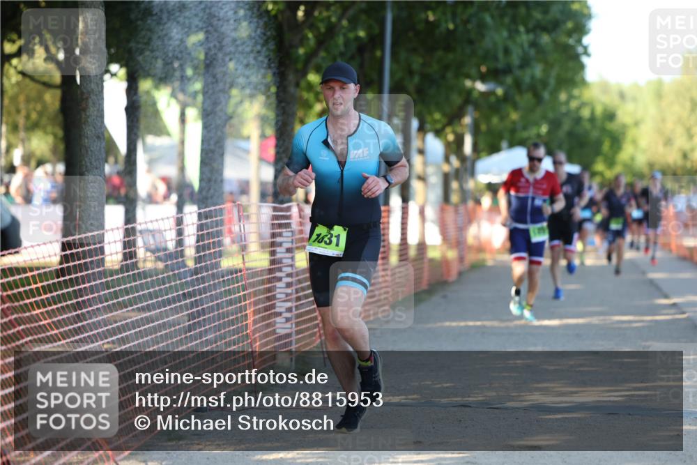 07.09.2025 - 19. Norderstedt Triathlon Michael Strokosch http://msf.ph/oto/8815953 07.09.2025 16:32:21 Laufen 466, 490, 547, 1497, 1631 meine-sportfotos.de