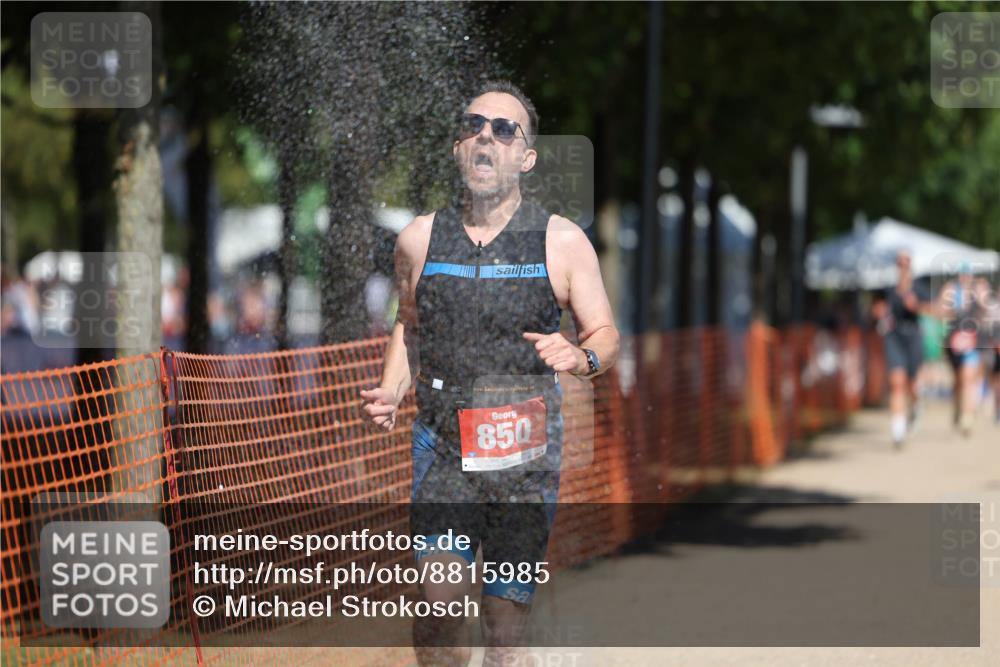 07.09.2025 - 19. Norderstedt Triathlon Michael Strokosch http://msf.ph/oto/8815985 07.09.2025 12:56:52 Laufen 156, 169, 850 meine-sportfotos.de