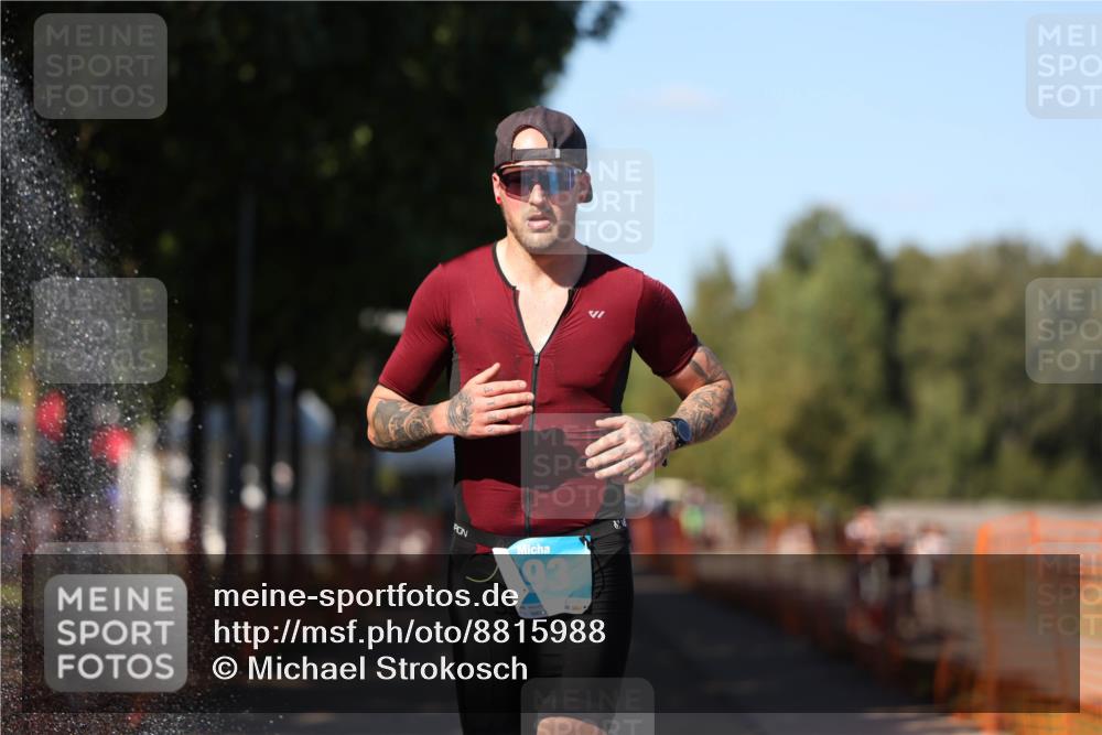 07.09.2025 - 19. Norderstedt Triathlon Michael Strokosch http://msf.ph/oto/8815988 07.09.2025 15:34:33 Laufen  meine-sportfotos.de