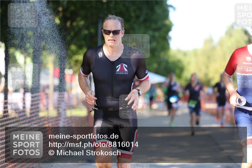 07.09.2025 - 19. Norderstedt Triathlon Michael Strokosch http://msf.ph/oto/8816014 07.09.2025 16:32:26 Laufen 491, 547, 1052, 1411, 1497, 1577 meine-sportfotos.de