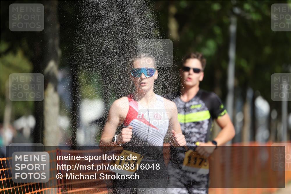 07.09.2025 - 19. Norderstedt Triathlon Michael Strokosch http://msf.ph/oto/8816048 07.09.2025 11:45:37 Laufen 229, 760, 1153, 1175 meine-sportfotos.de