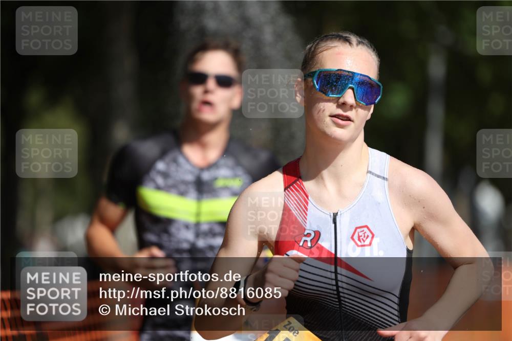 07.09.2025 - 19. Norderstedt Triathlon Michael Strokosch http://msf.ph/oto/8816085 07.09.2025 11:45:38 Laufen 229, 760, 1153, 1175 meine-sportfotos.de