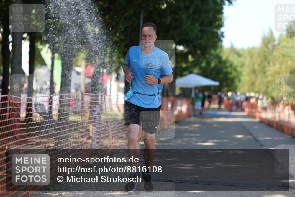 07.09.2025 - 19. Norderstedt Triathlon Michael Strokosch http://msf.ph/oto/8816108 07.09.2025 15:34:48 Laufen 427 meine-sportfotos.de