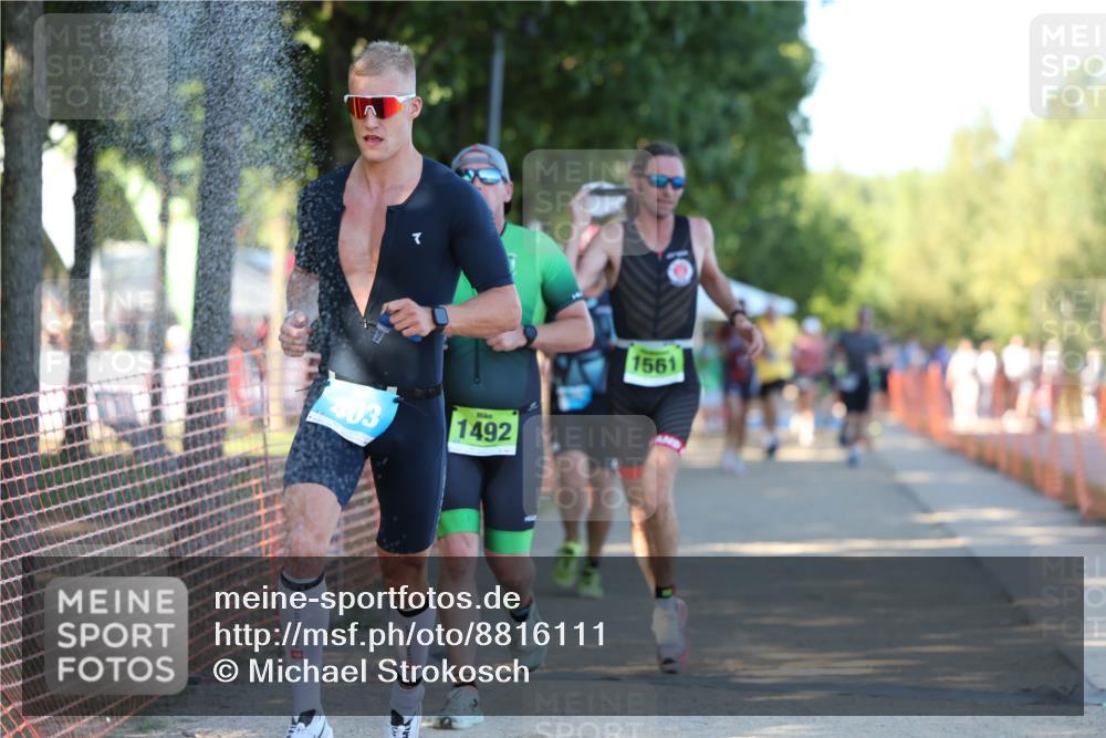 07.09.2025 - 19. Norderstedt Triathlon Michael Strokosch http://msf.ph/oto/8816111 07.09.2025 16:32:40 Laufen 403, 409, 1047, 1410, 1492, 1561 meine-sportfotos.de